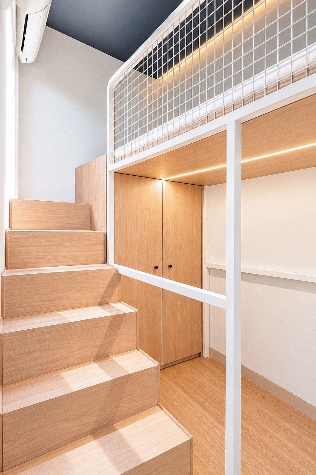 Kamar Biru — Photography 01