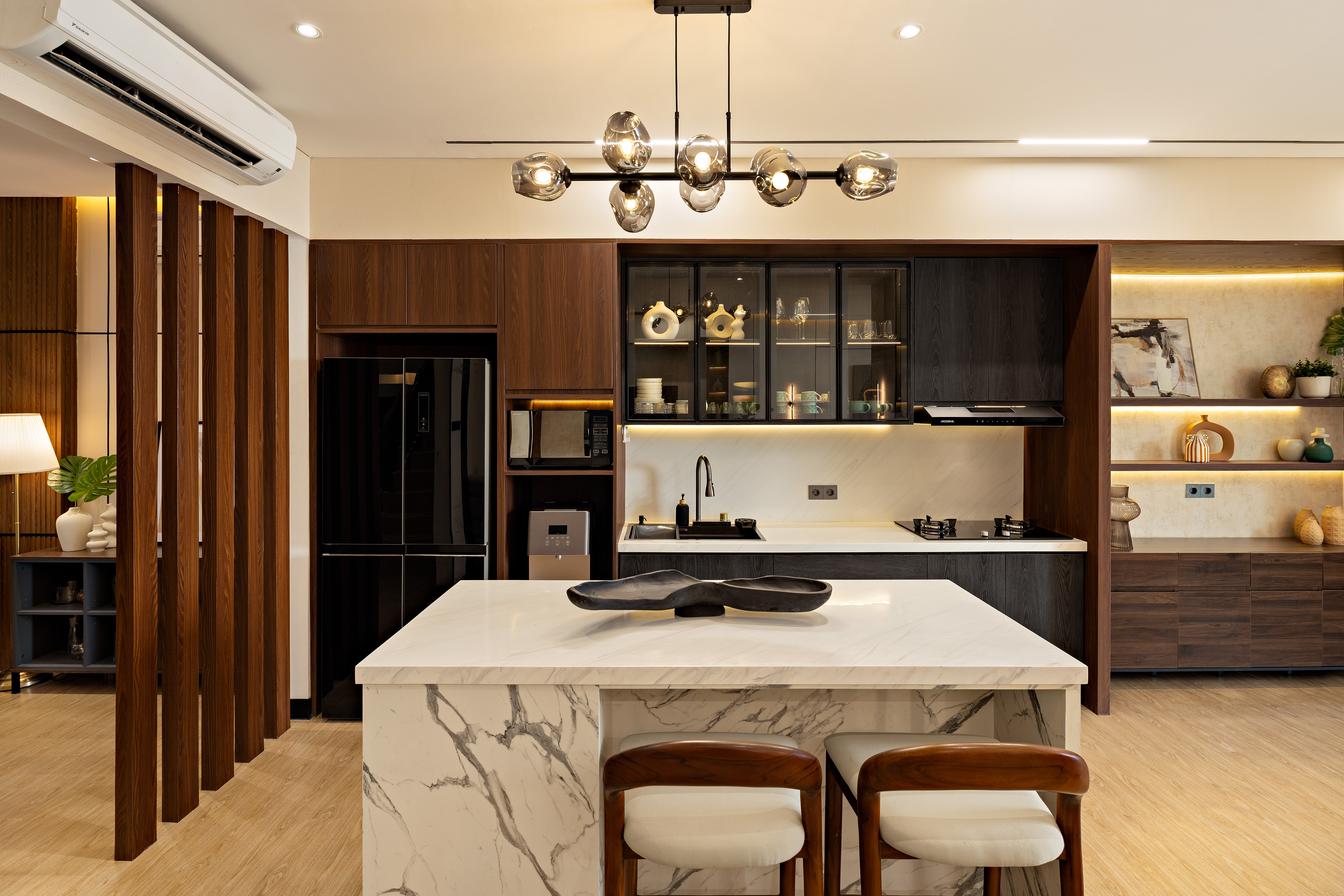 TR House — Real 03